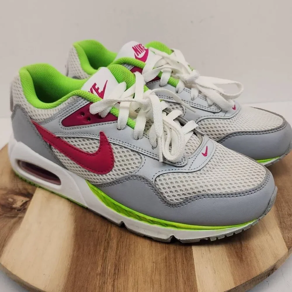 Nike Women's Air Max Correlate sneakers  Size 9 White Fireberry Lime Green